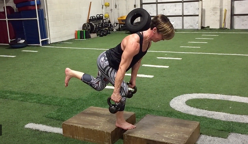 Demonstration of Single-Leg Deadlift